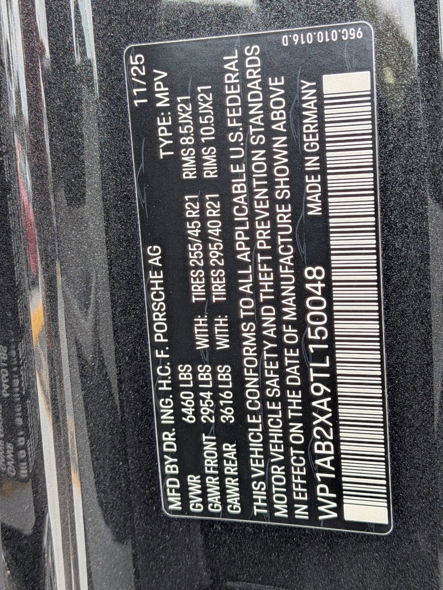 New 2026 Porsche Macan 4S Electric image 27