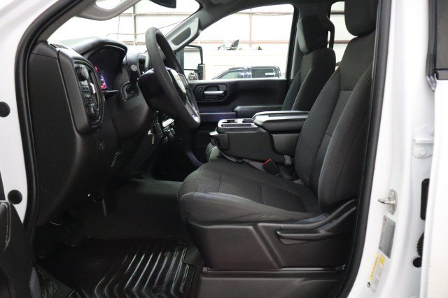 Used 2022 Chevrolet Silverado 2500 Custom w/ Custom Value Package AWD/4WD image 6