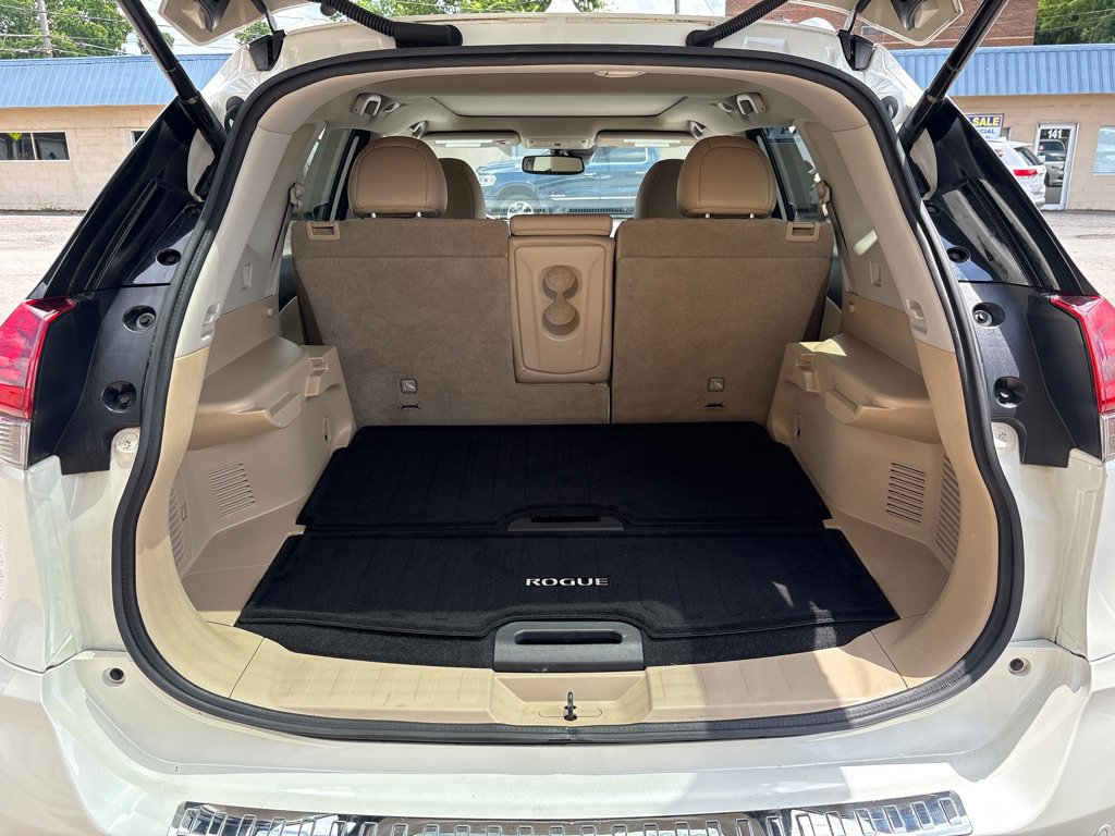 Used 2019 Nissan Rogue SL w/ Premium Package FWD image 13