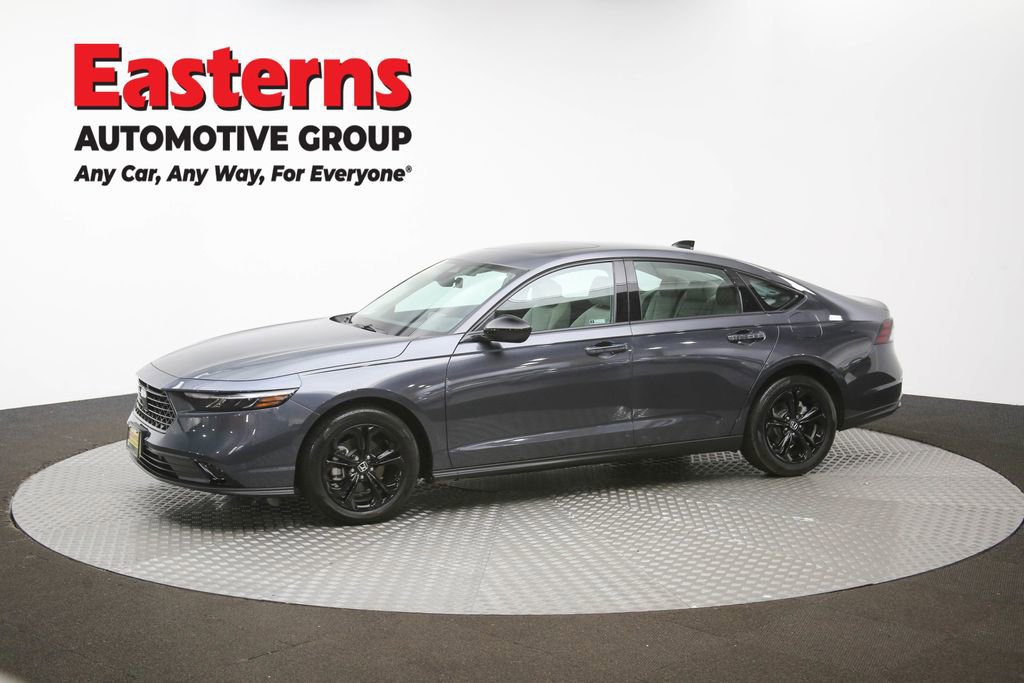 Used 2025 Honda Accord SE image 58