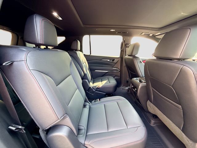 New 2026 Chevrolet Traverse Z71 w/ Driver Confidence Package image 30