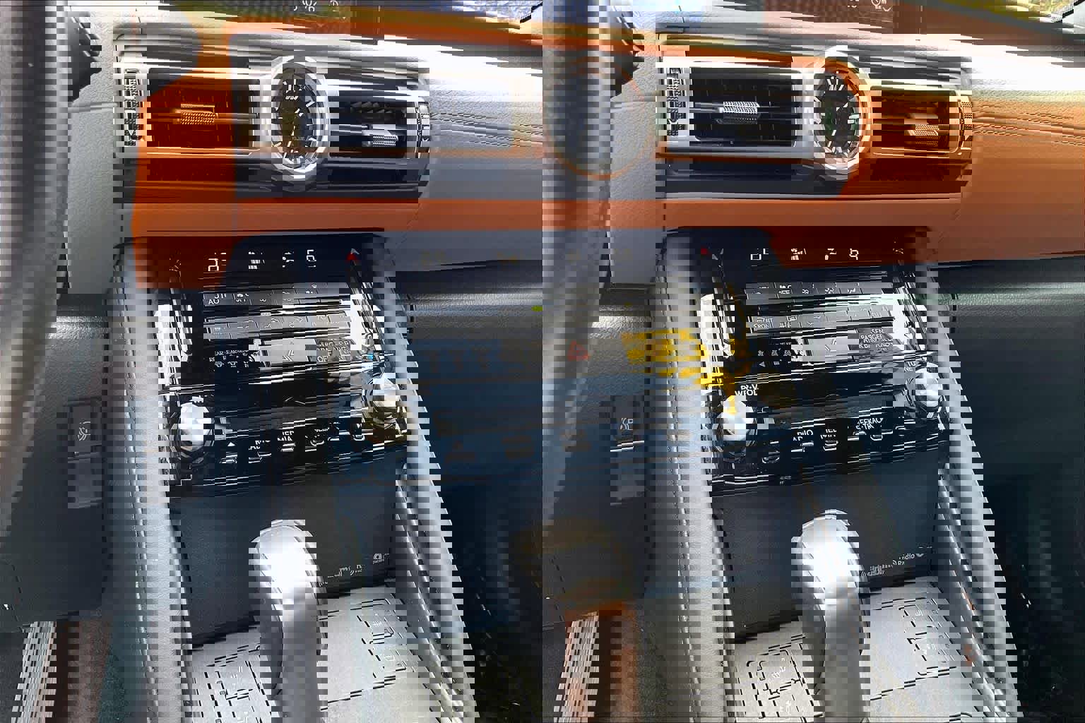 Used 2022 Lexus IS 300 AWD w/ Premium Package image 31