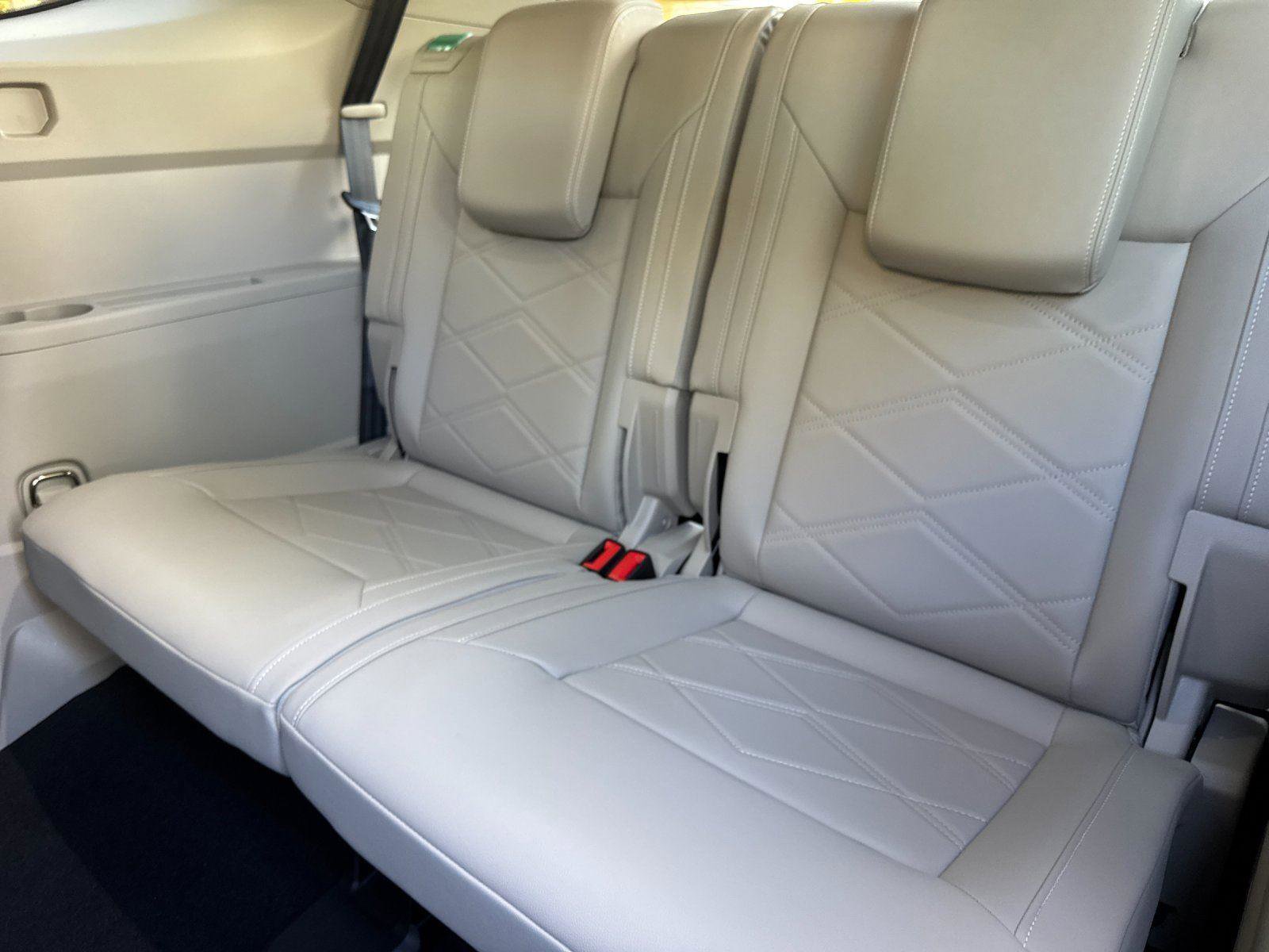 New 2026 Volkswagen Atlas SE AWD/4WD image 14