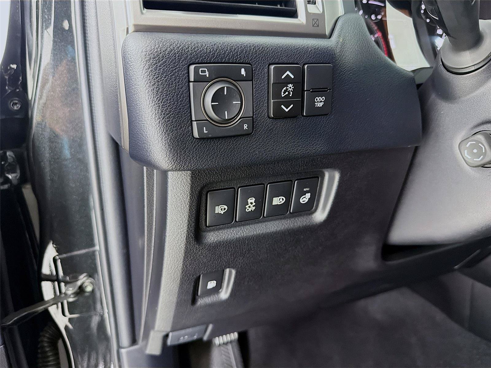 Used 2022 Lexus GX 460 Premium w/ Premium Package AWD/4WD image 11