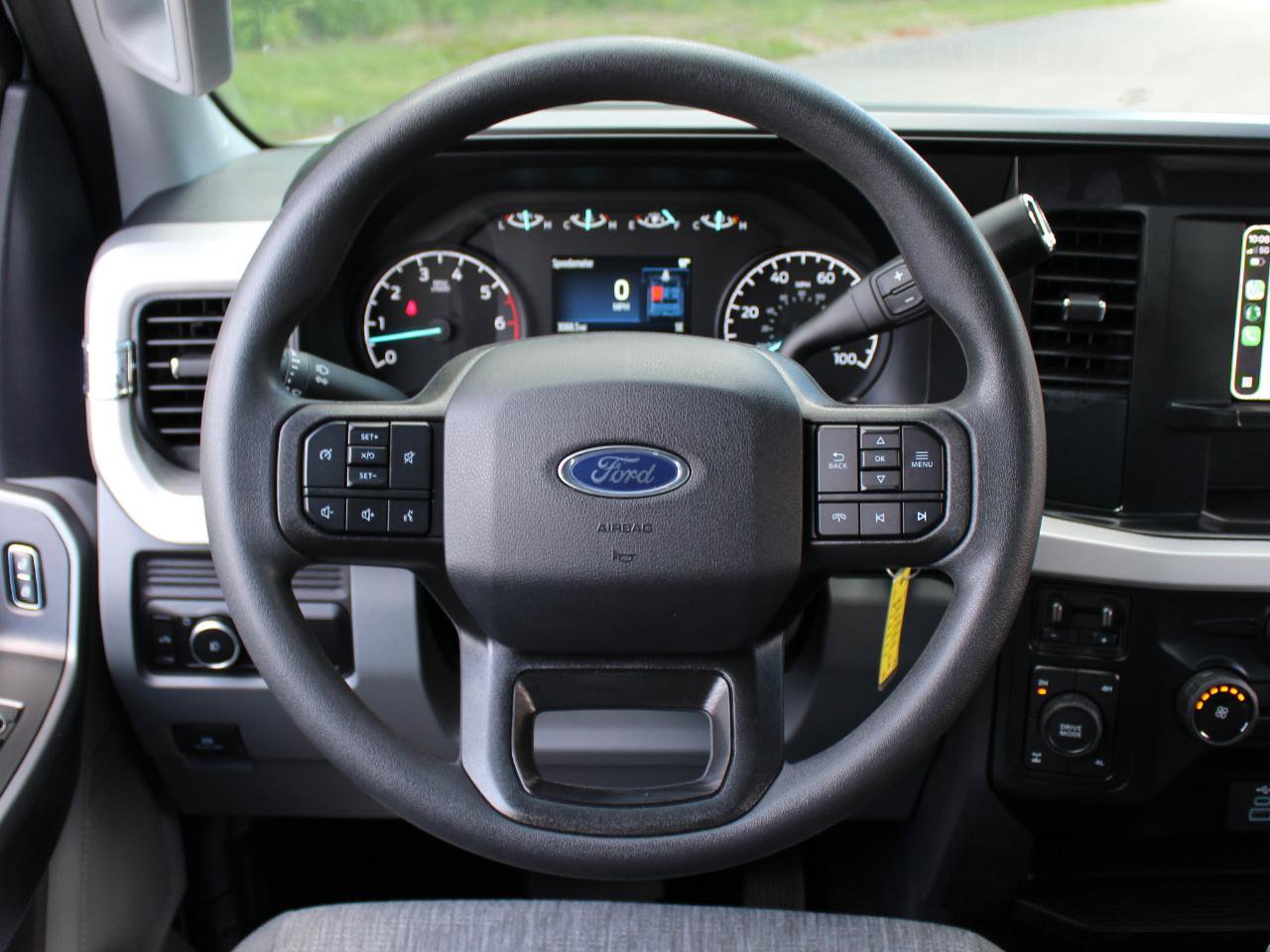 Used 2025 Ford F350 XLT AWD/4WD image 25