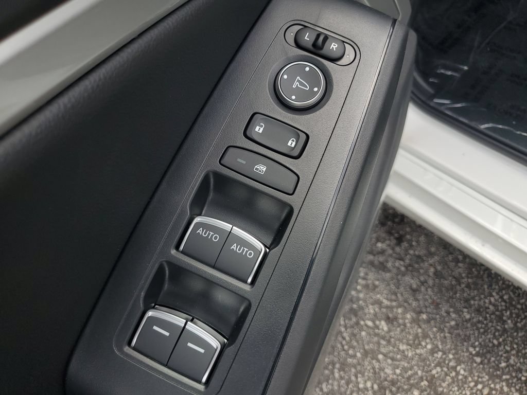 New 2026 Acura Integra FWD image 16