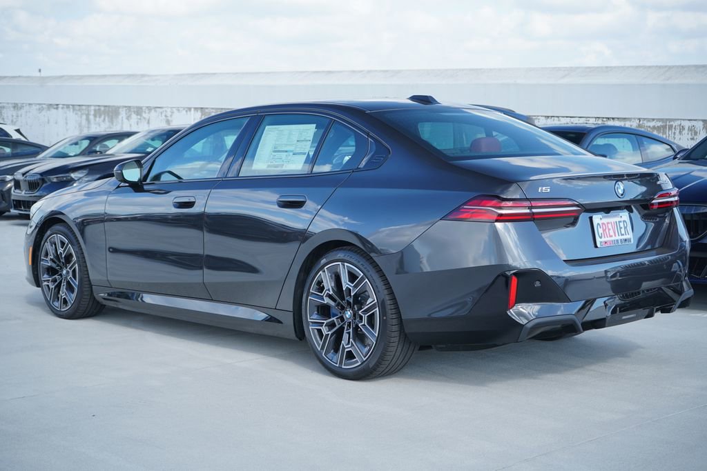 New 2026 BMW i5 eDrive40 w/ M Sport Package RWD image 7