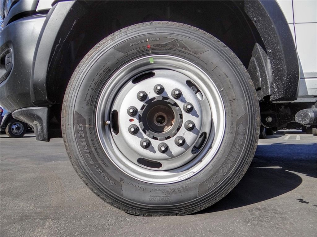 New 2024 RAM 4500 Tradesman image 18