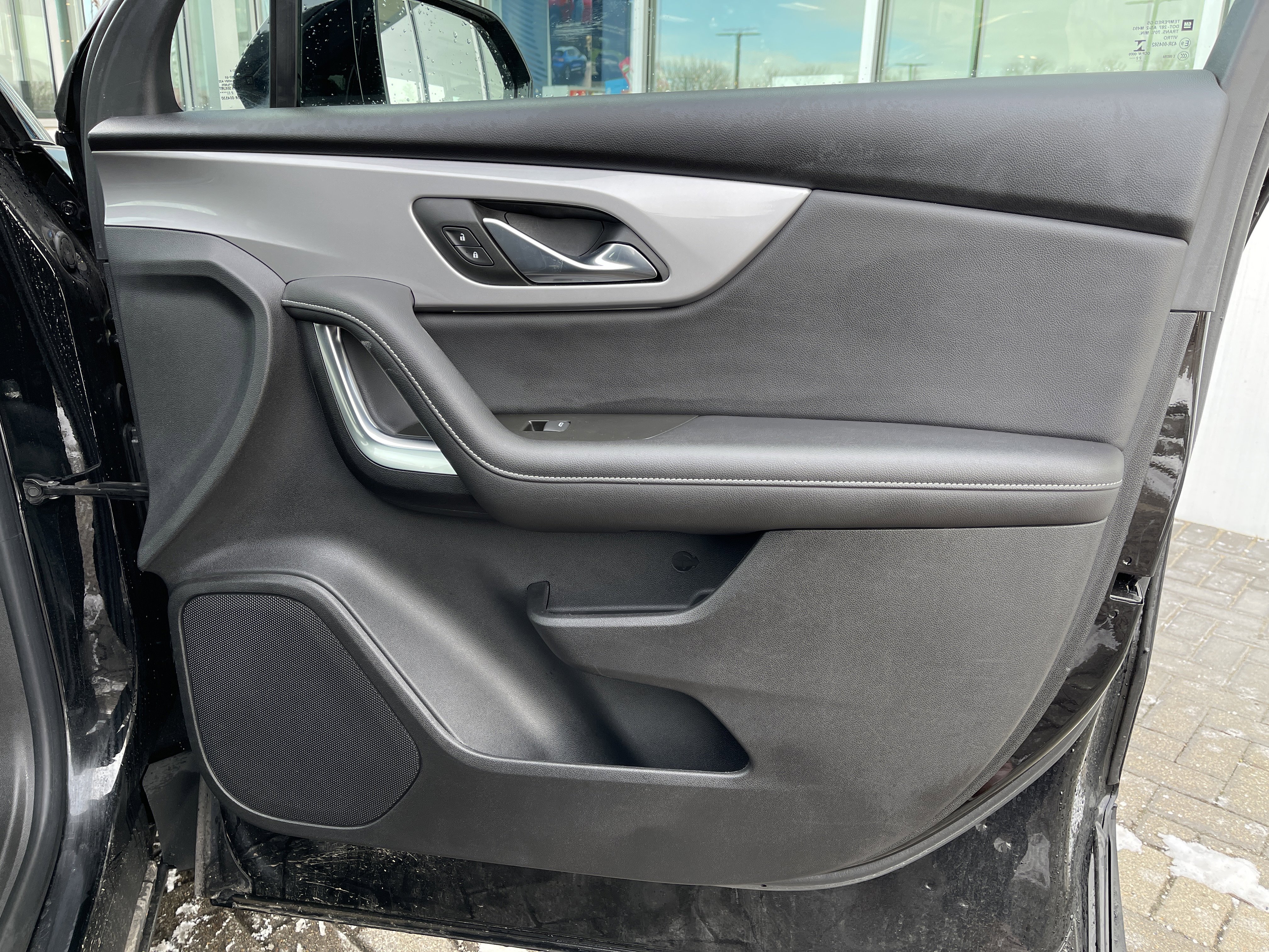 Used 2023 Chevrolet Blazer LT image 30