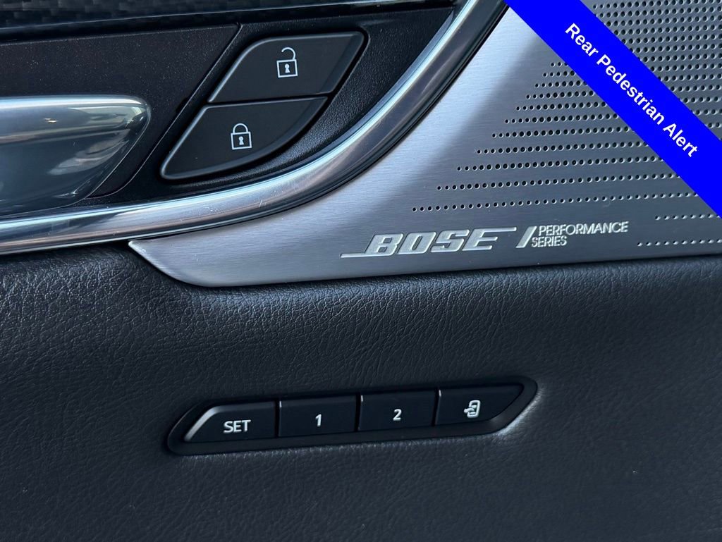 Used 2022 Cadillac XT6 Sport w/ Technology Package image 28