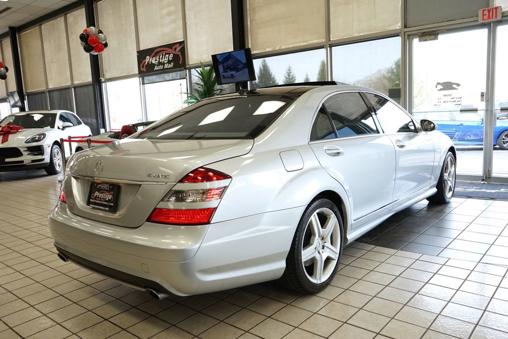Used 2008 Mercedes-Benz S 550 4MATIC w/ AMG Sport Pkg image 16