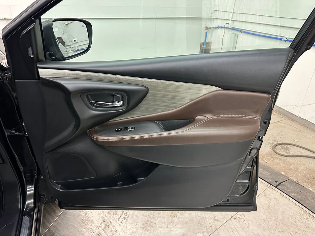 Used 2017 Nissan Murano SL image 29