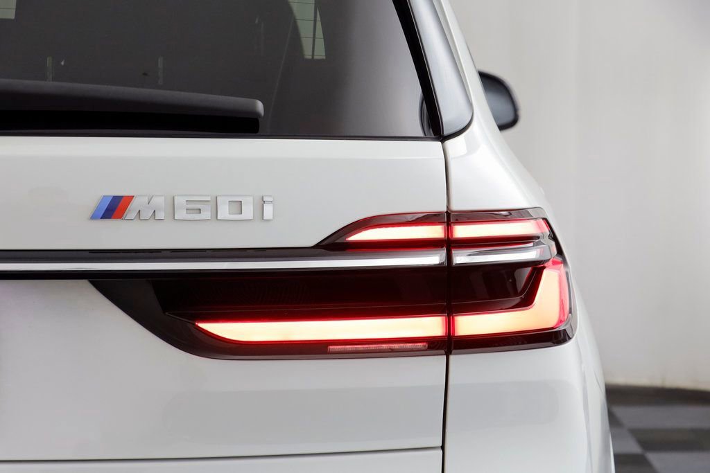 Certified 2023 BMW X7 M60i image 20