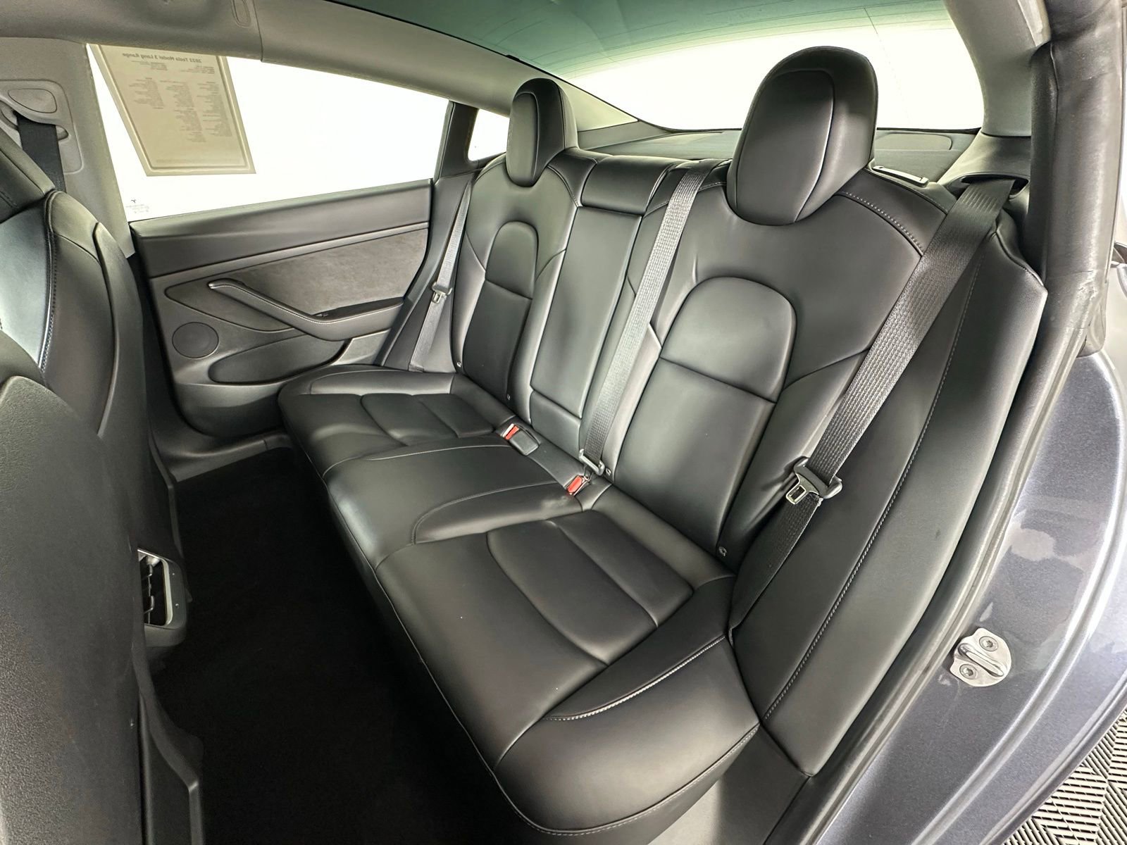 Used 2023 Tesla Model 3 Standard Range image 32