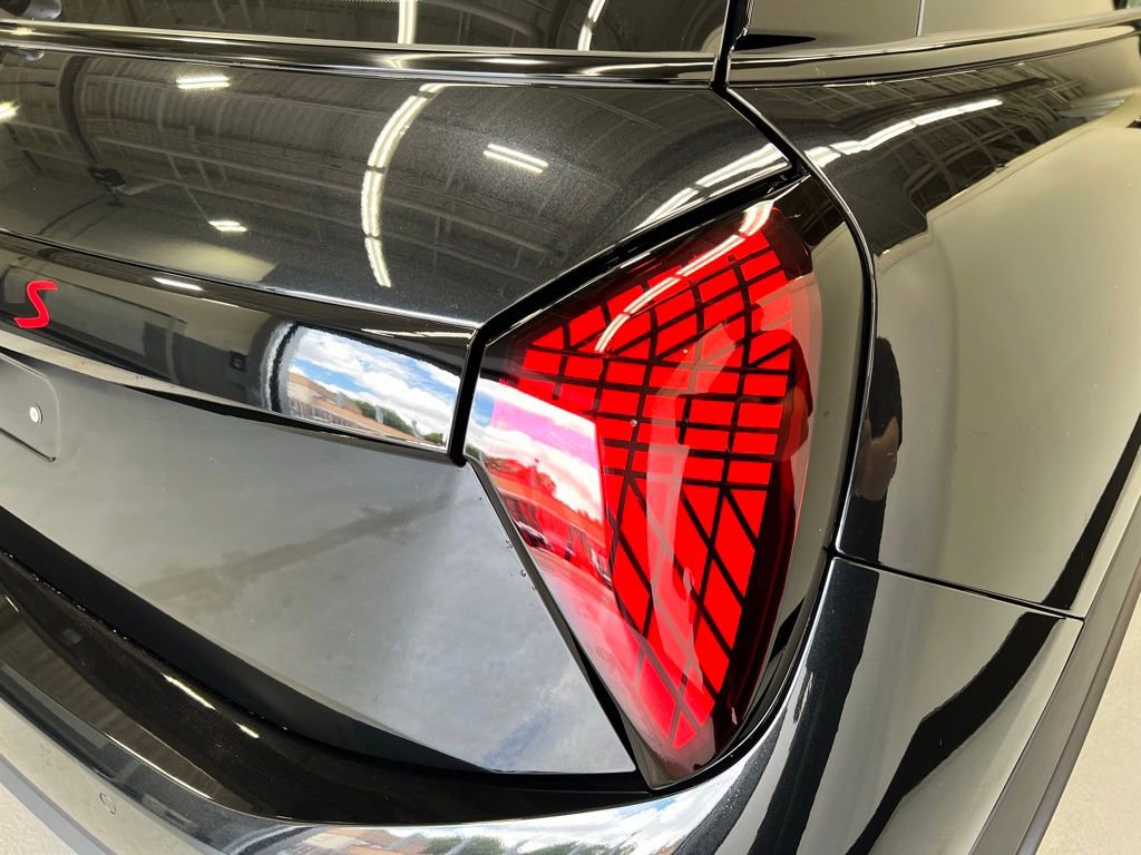 Certified 2025 MINI Cooper S image 9