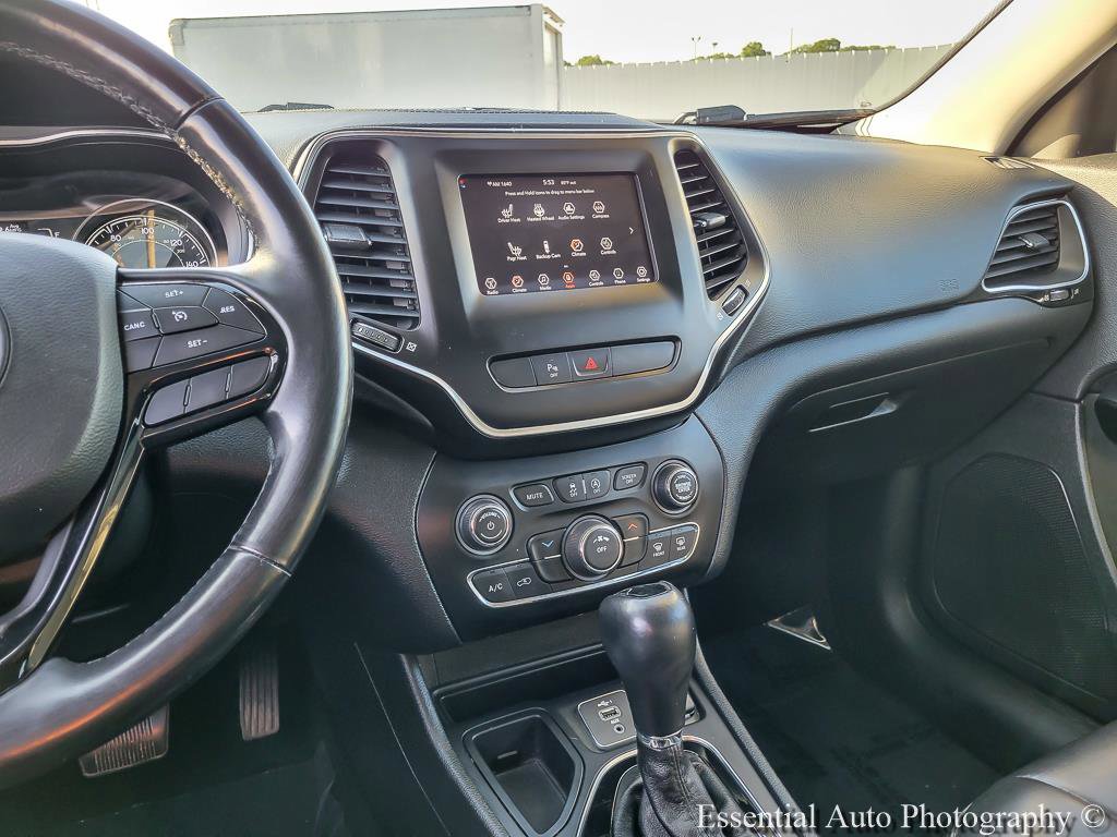 Used 2020 Jeep Cherokee Latitude Plus FWD image 22