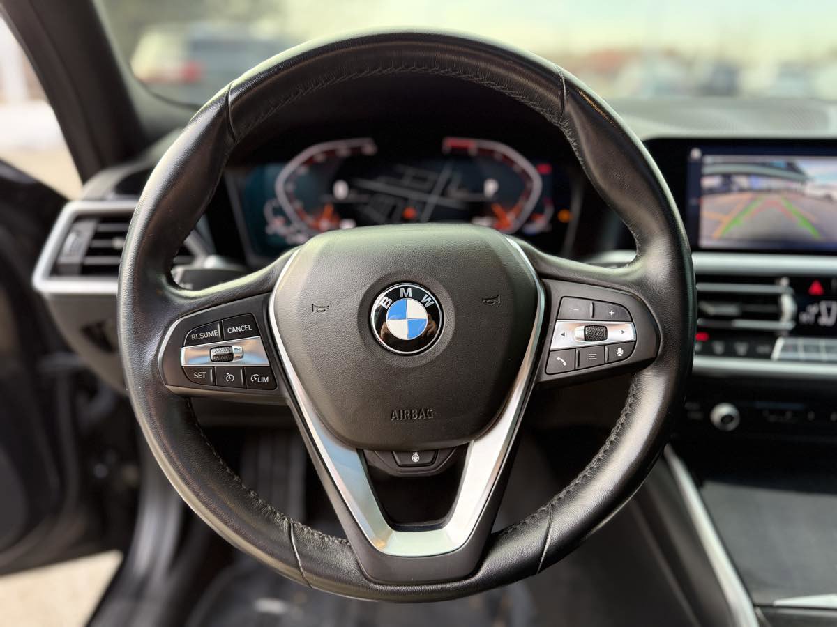 Used 2019 BMW 330i xDrive Sedan AWD/4WD image 26