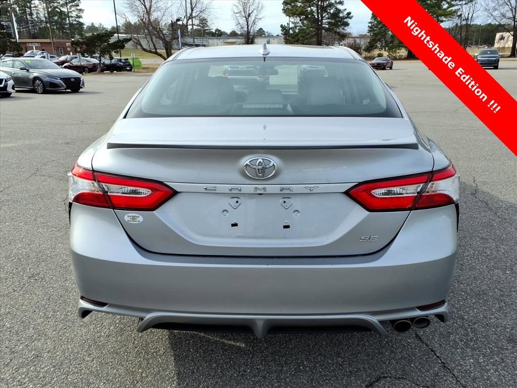 Used 2020 Toyota Camry SE image 4