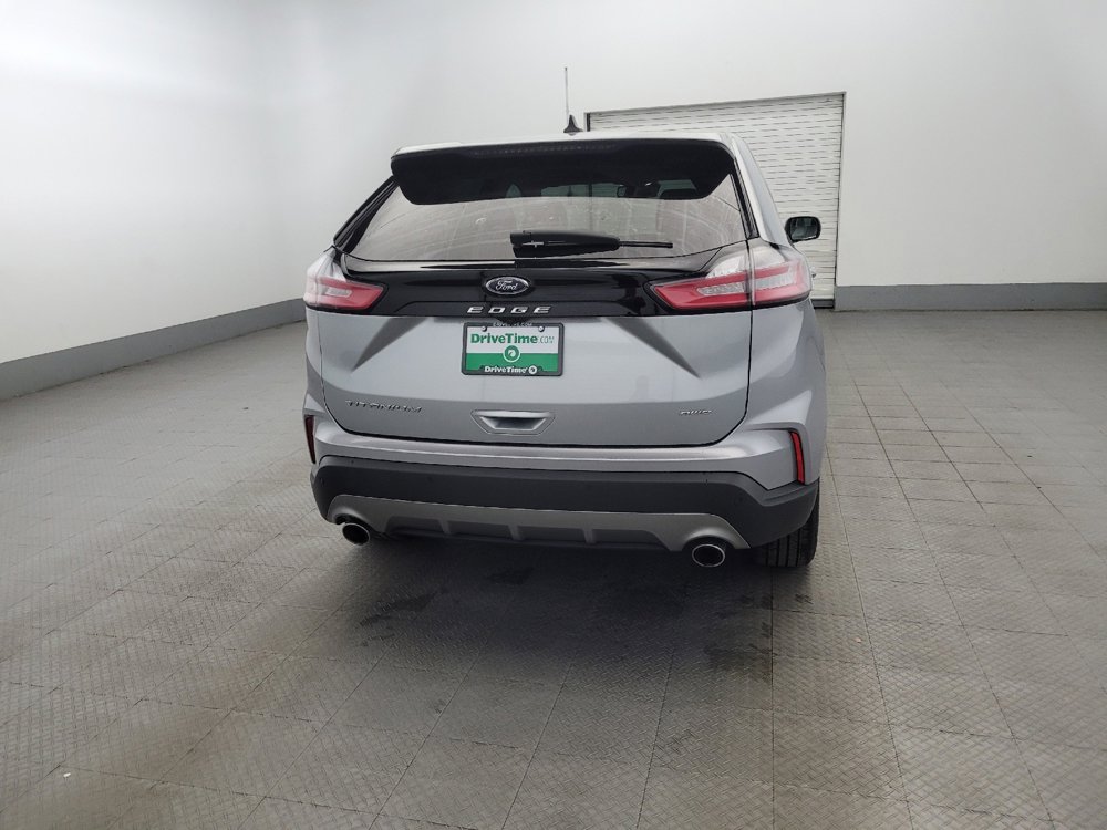 Used 2024 Ford Edge Titanium image 7