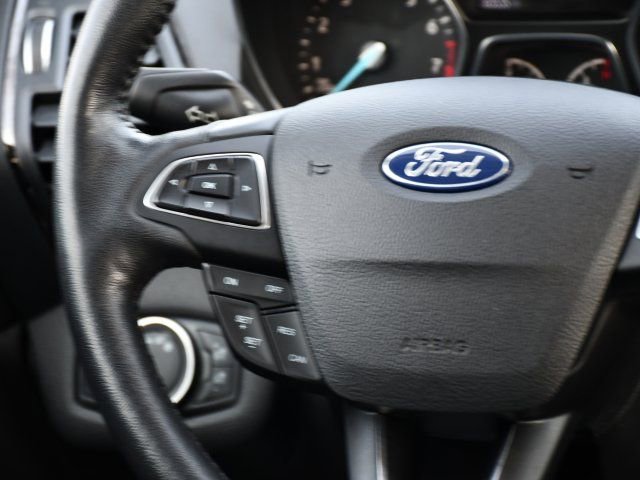 Used 2018 Ford Escape Titanium image 19