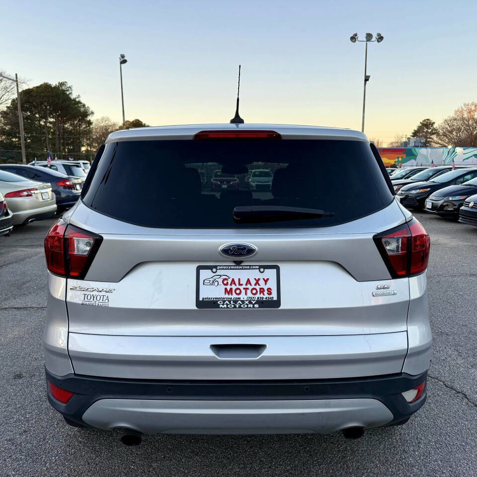 Used 2019 Ford Escape SE image 8