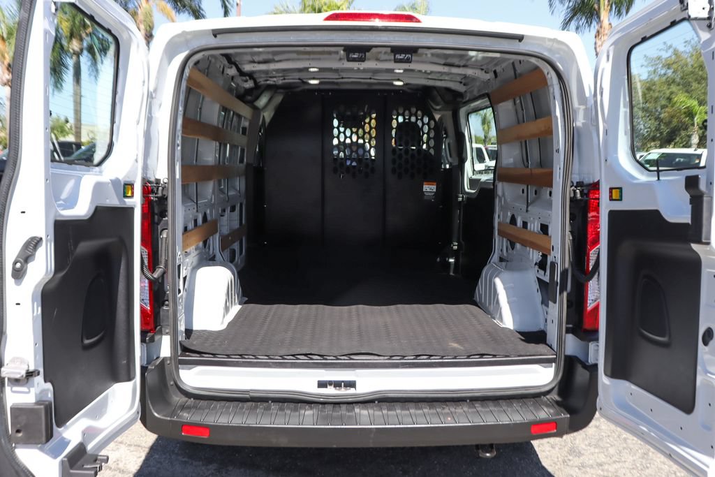Used 2025 Ford Transit 250 Low Roof w/ Exterior Upgrade Package RWD image 8