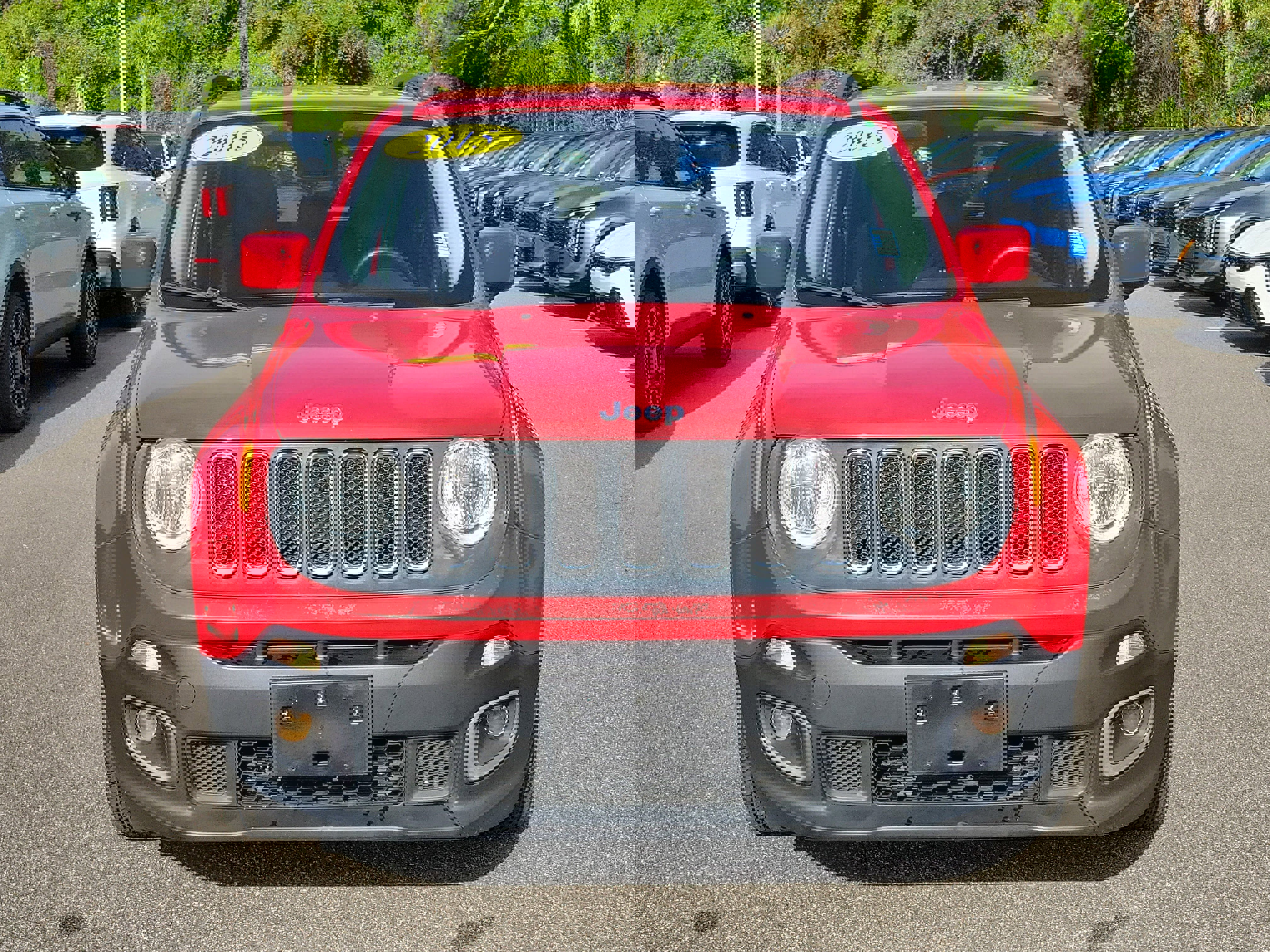 Used 2015 Jeep Renegade Latitude w/ Cold Weather Group II image 2
