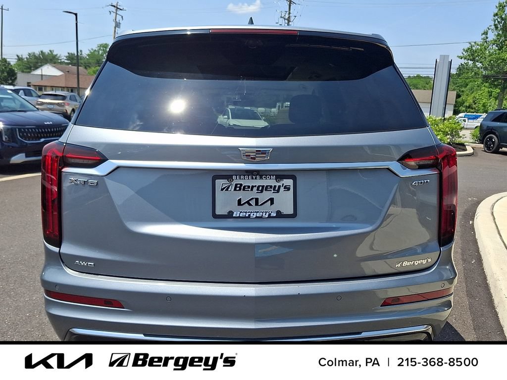 Used 2024 Cadillac XT6 Premium Luxury w/ Technology Package AWD/4WD image 6