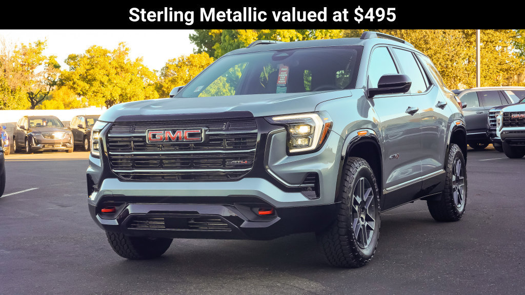 Used 2026 GMC Terrain AT4 AWD/4WD image 2