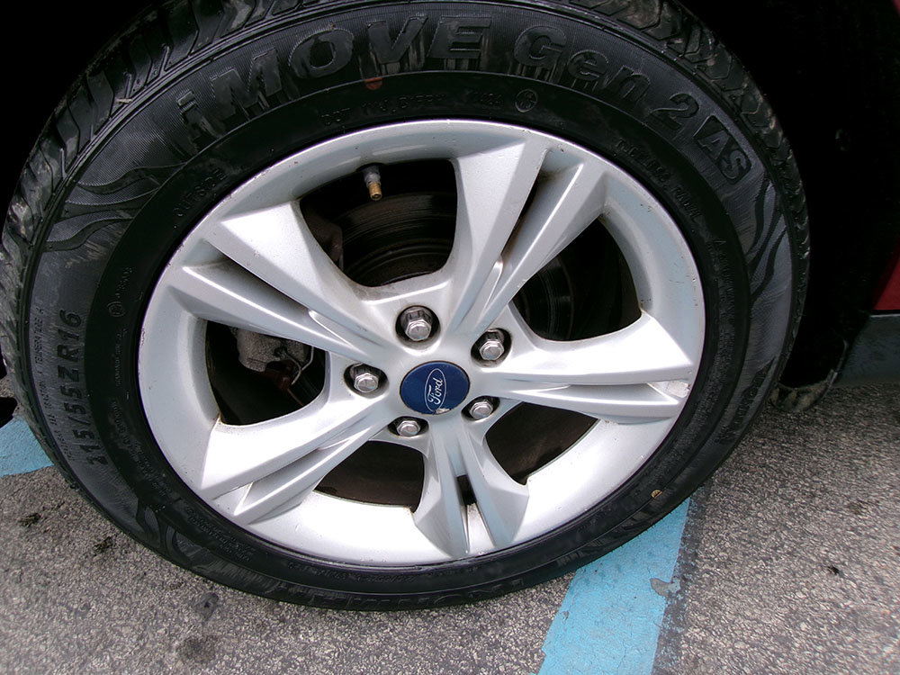 Used 2017 Ford Focus SEL image 8