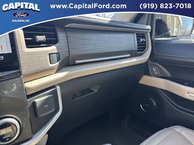 Certified 2024 Ford Expedition Limited image 27