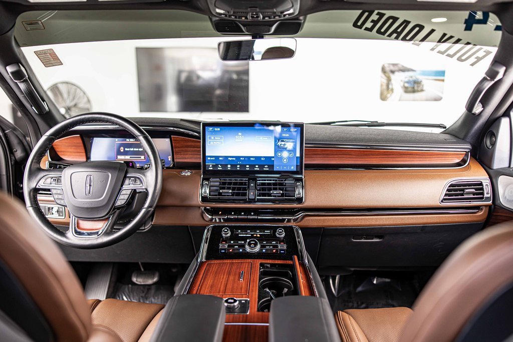 Used 2024 Lincoln Navigator Reserve w/ Equipment Group 201A image 38