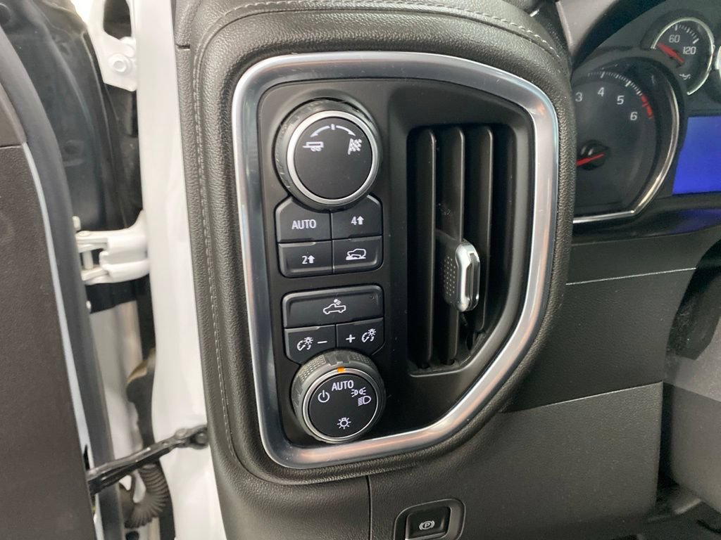 Used 2019 Chevrolet Silverado 1500 LT w/ All-Star Edition AWD/4WD image 32