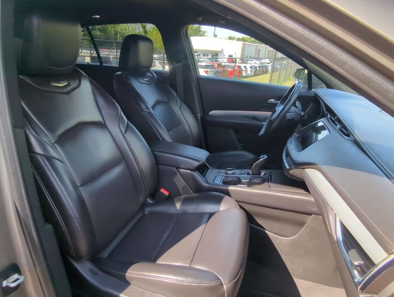 Used 2020 Cadillac XT4 Premium Luxury w/ Driver Assist Package image 23