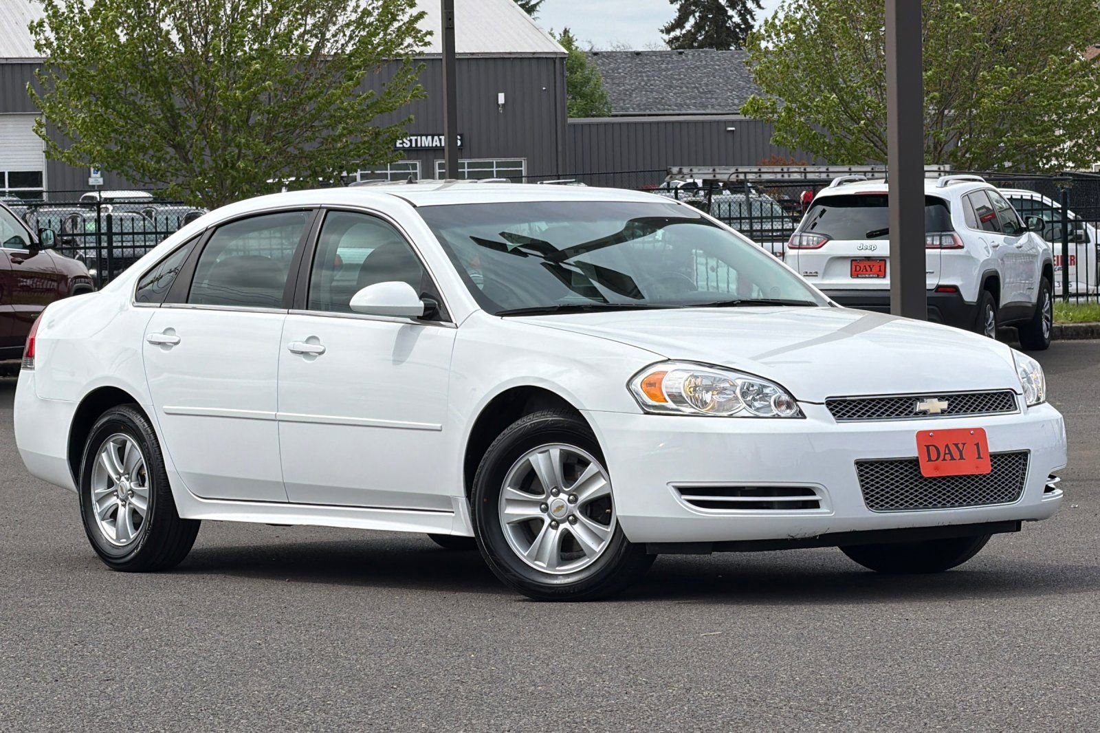 Used 2014 Chevrolet Impala Limited LS FWD image 2
