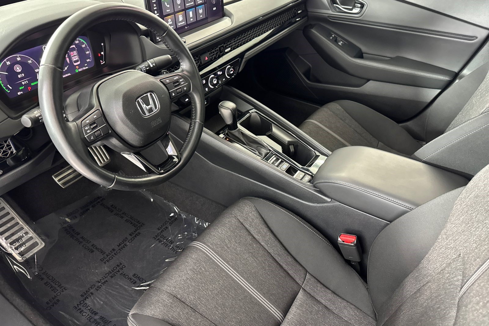 Used 2024 Honda Accord Sport image 4