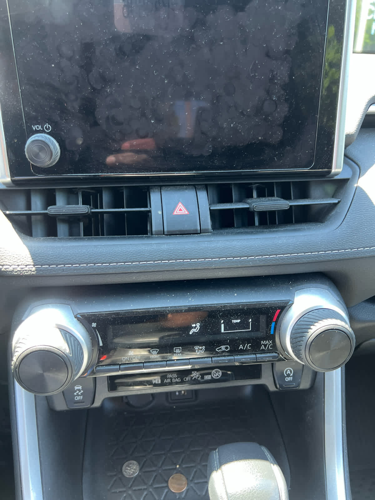 Used 2023 Toyota RAV4 LE AWD/4WD image 11