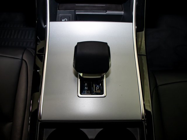 Certified 2024 Land Rover Range Rover Evoque S image 19