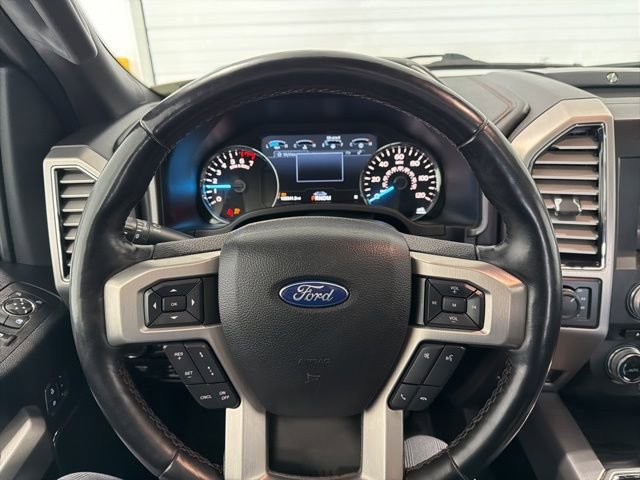 Used 2018 Ford F150 Platinum w/ Equipment Group 701A Luxury image 13