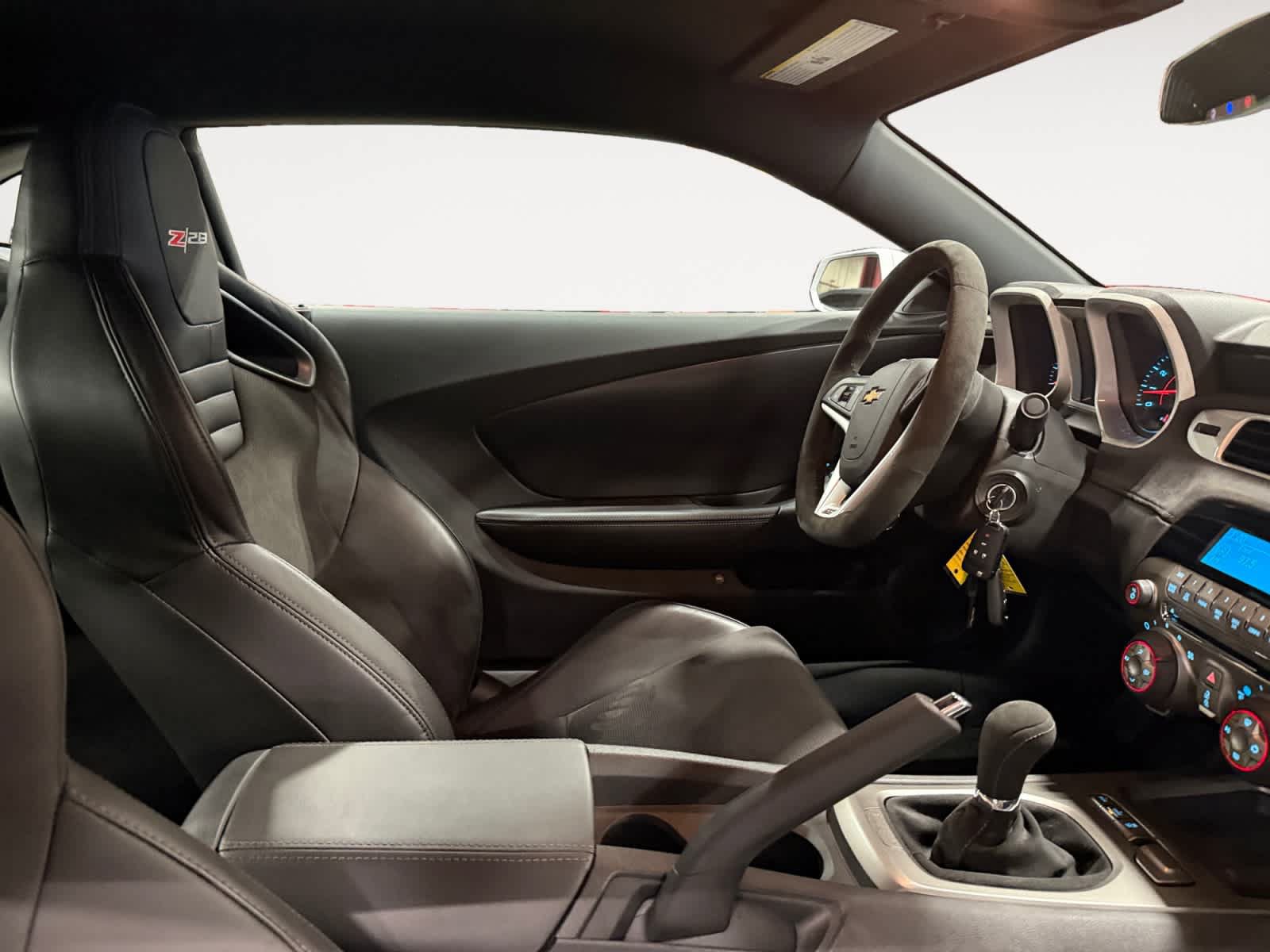 Used 2015 Chevrolet Camaro Z/28 RWD image 15