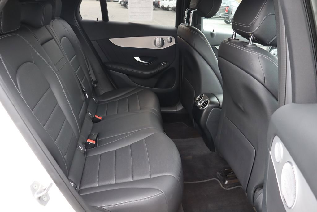 Used 2020 Mercedes-Benz GLC 300 4MATIC Coupe image 21