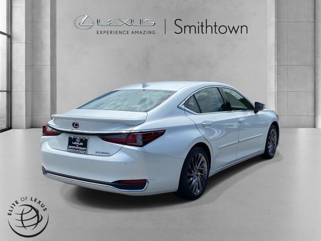 Used 2025 Lexus ES 300h Ultra Luxury w/ Accessory Package (Z2) FWD image 5