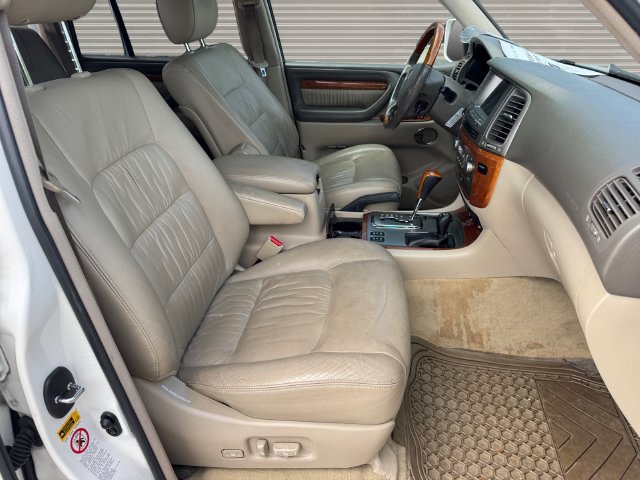 Used 2006 Lexus LX 470 4WD image 16