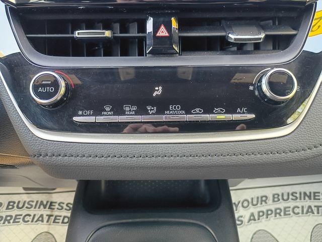 Used 2022 Toyota Corolla SE FWD image 17