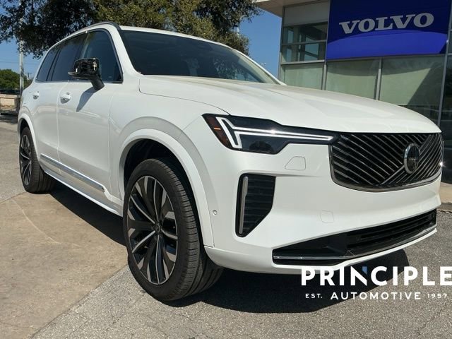 Certified 2025 Volvo XC90 B6 Plus AWD/4WD image 1