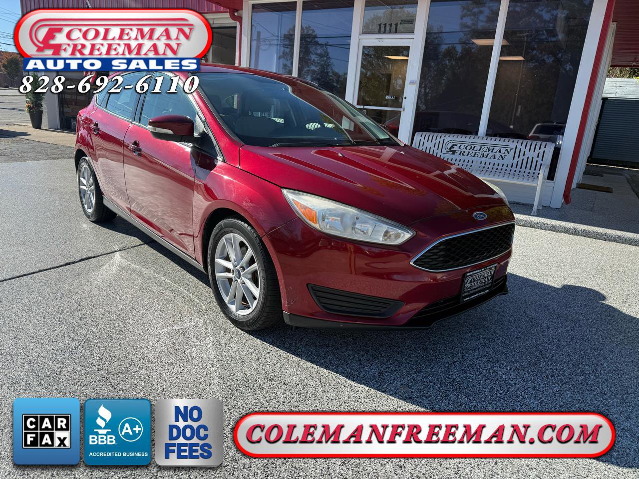 Used 2015 Ford Focus SE image 1