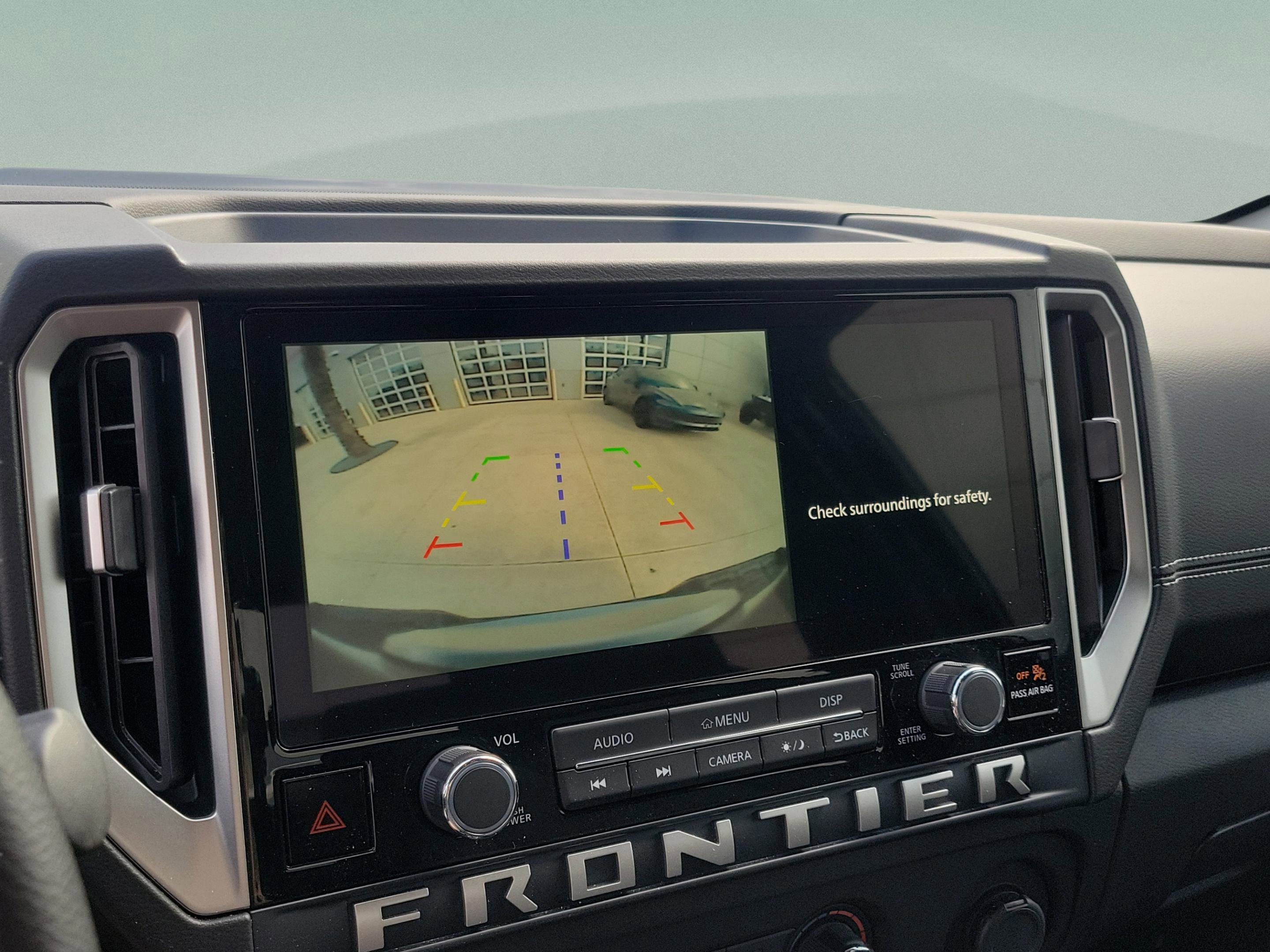 Used 2025 Nissan Frontier SV RWD image 18