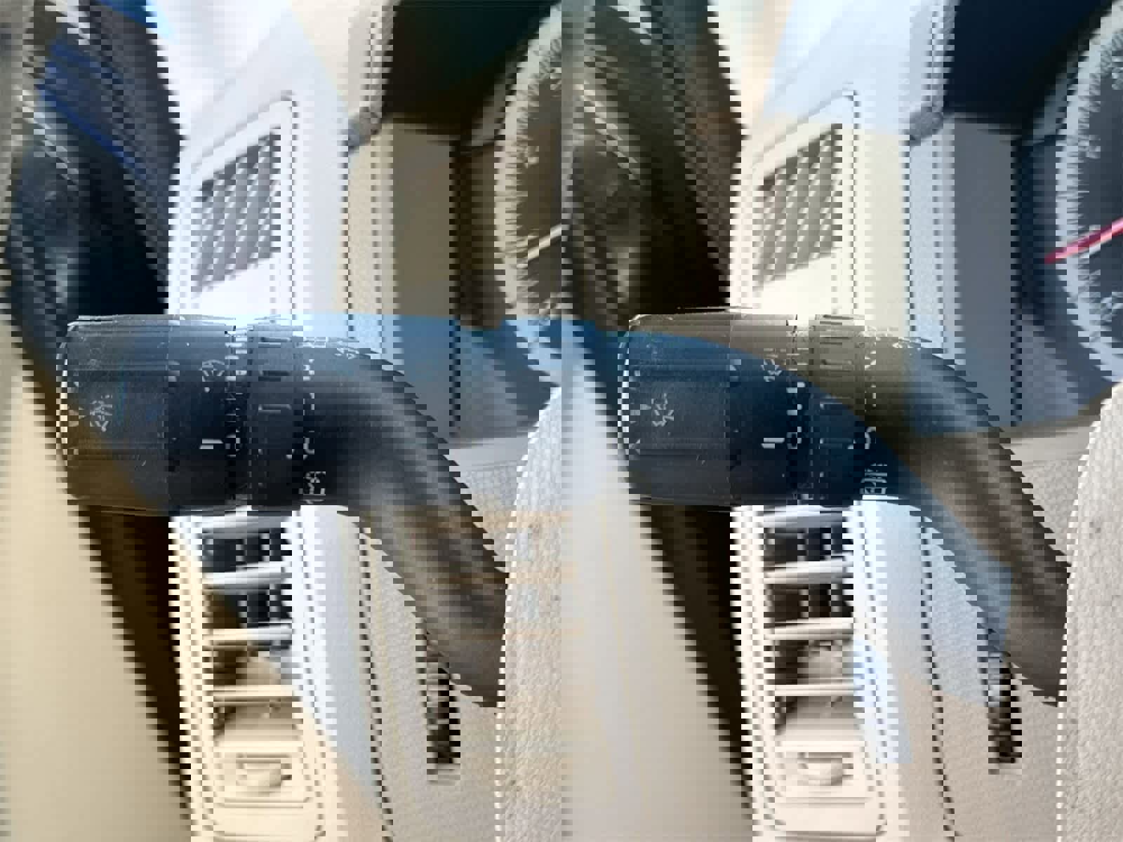 Used 2008 Ford Escape XLT image 25