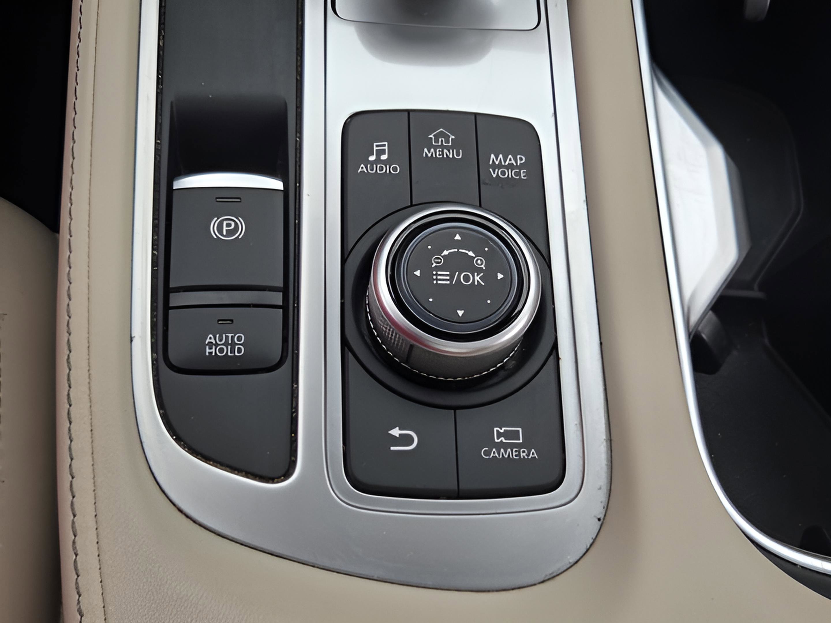 Used 2025 INFINITI QX60 Luxe w/ Vision Package image 19