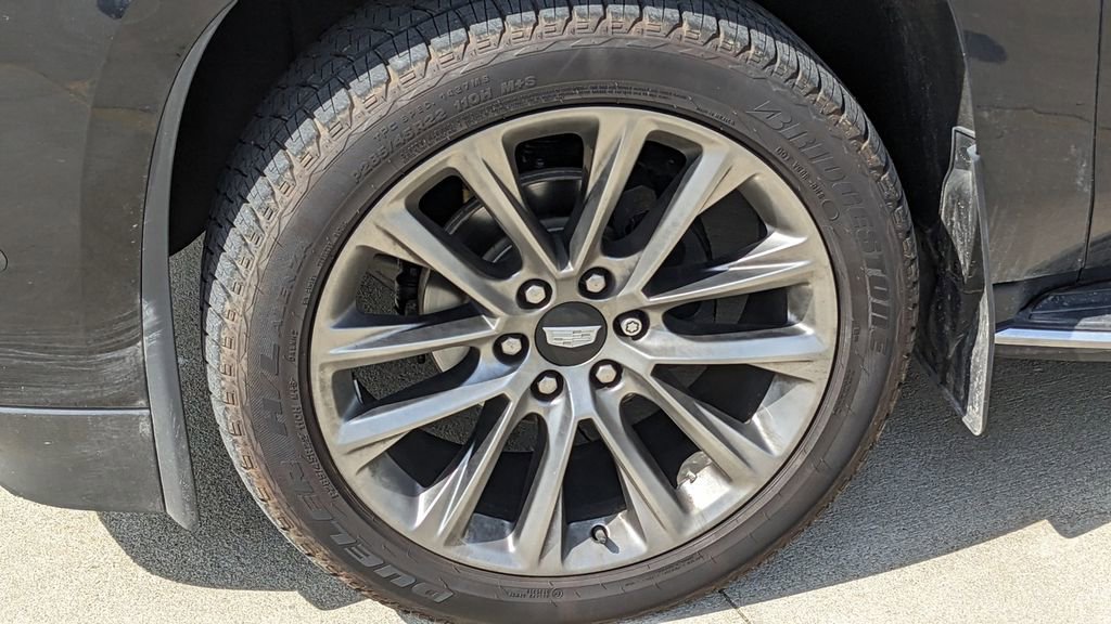 Used 2019 Cadillac Escalade Premium Luxury w/ Escalade Sport Edition AWD/4WD image 10